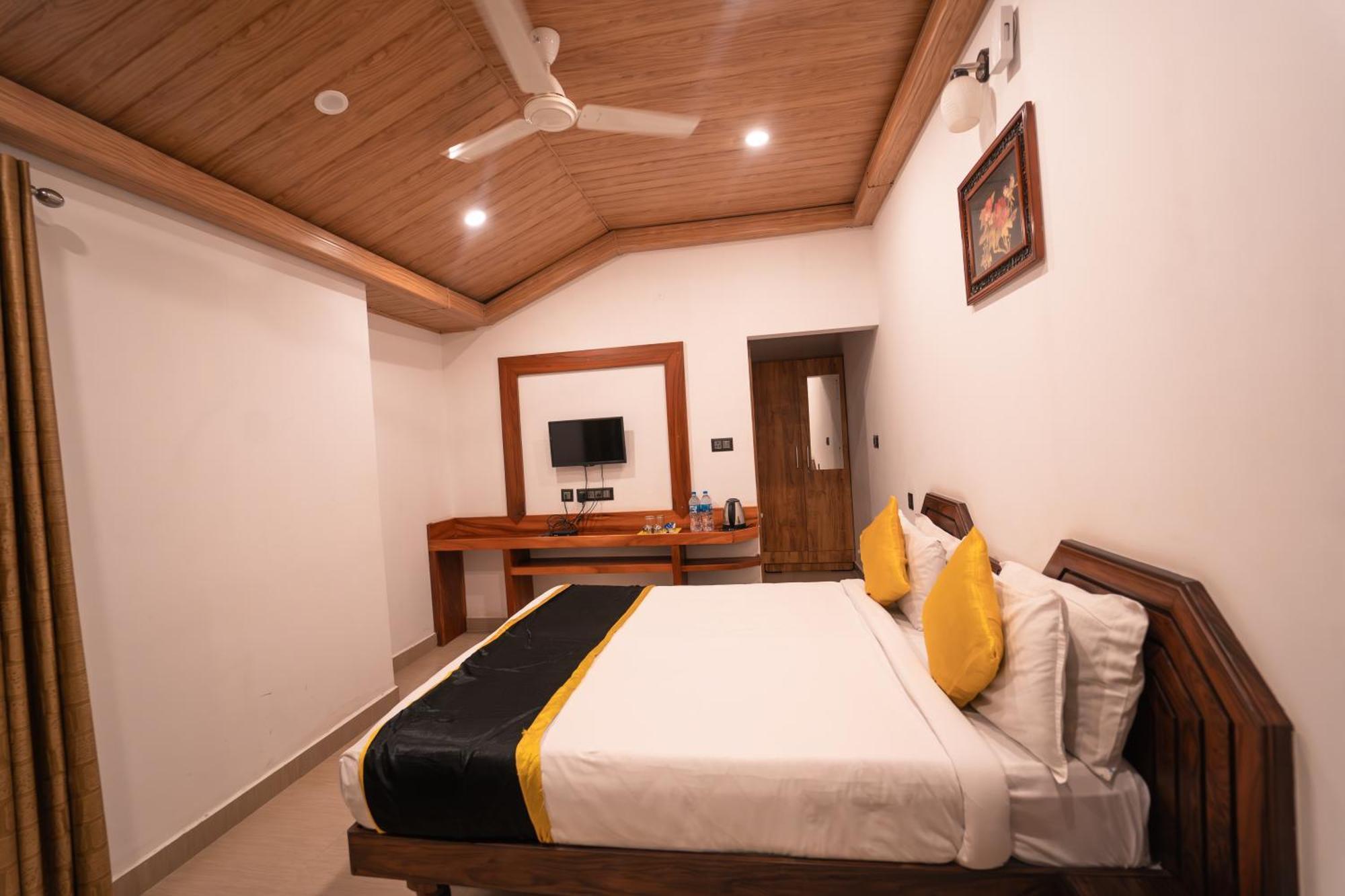Kingmaker'S Plantation With River Stream Madikeri Ngoại thất bức ảnh