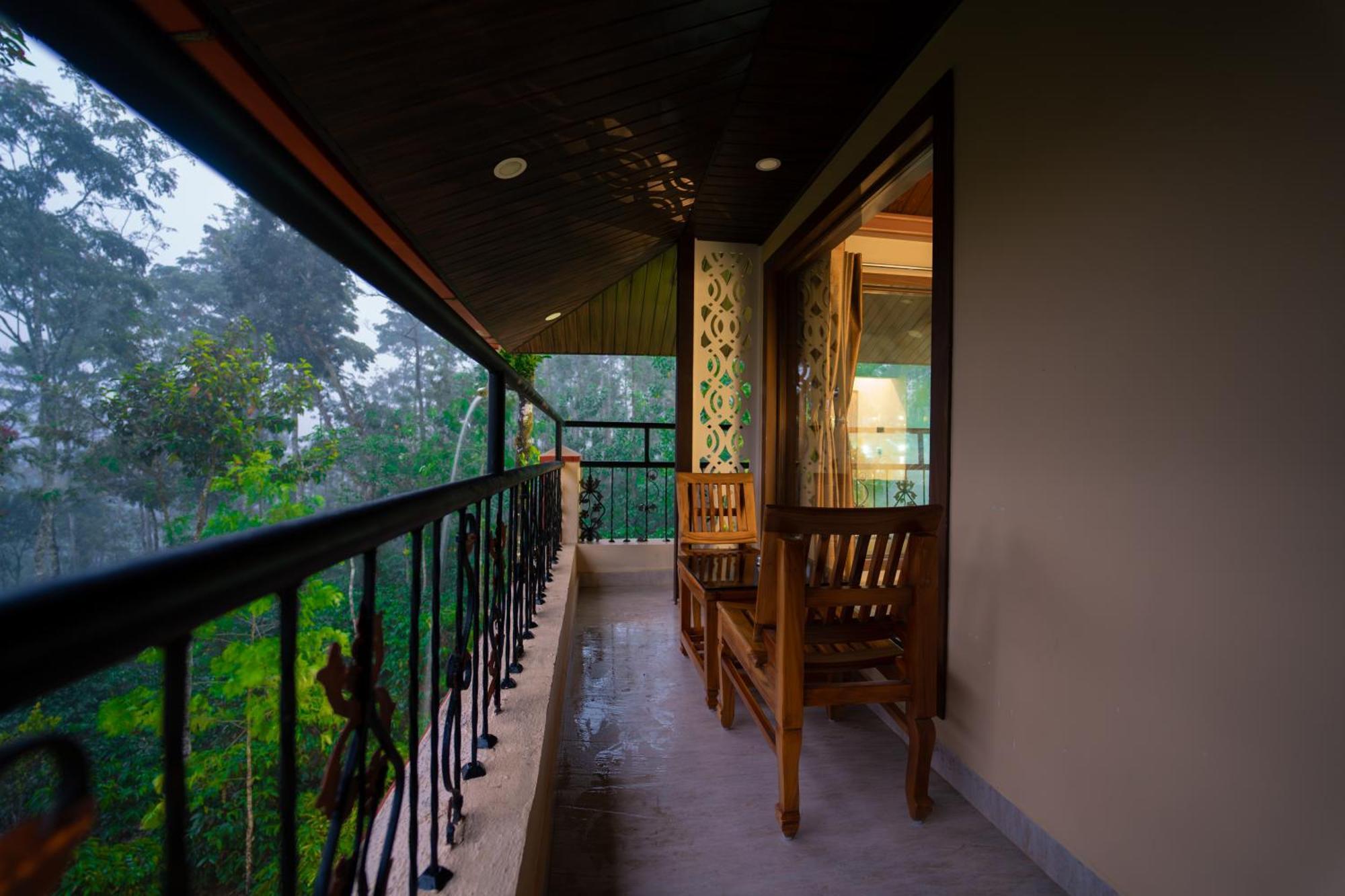 Kingmaker'S Plantation With River Stream Madikeri Ngoại thất bức ảnh