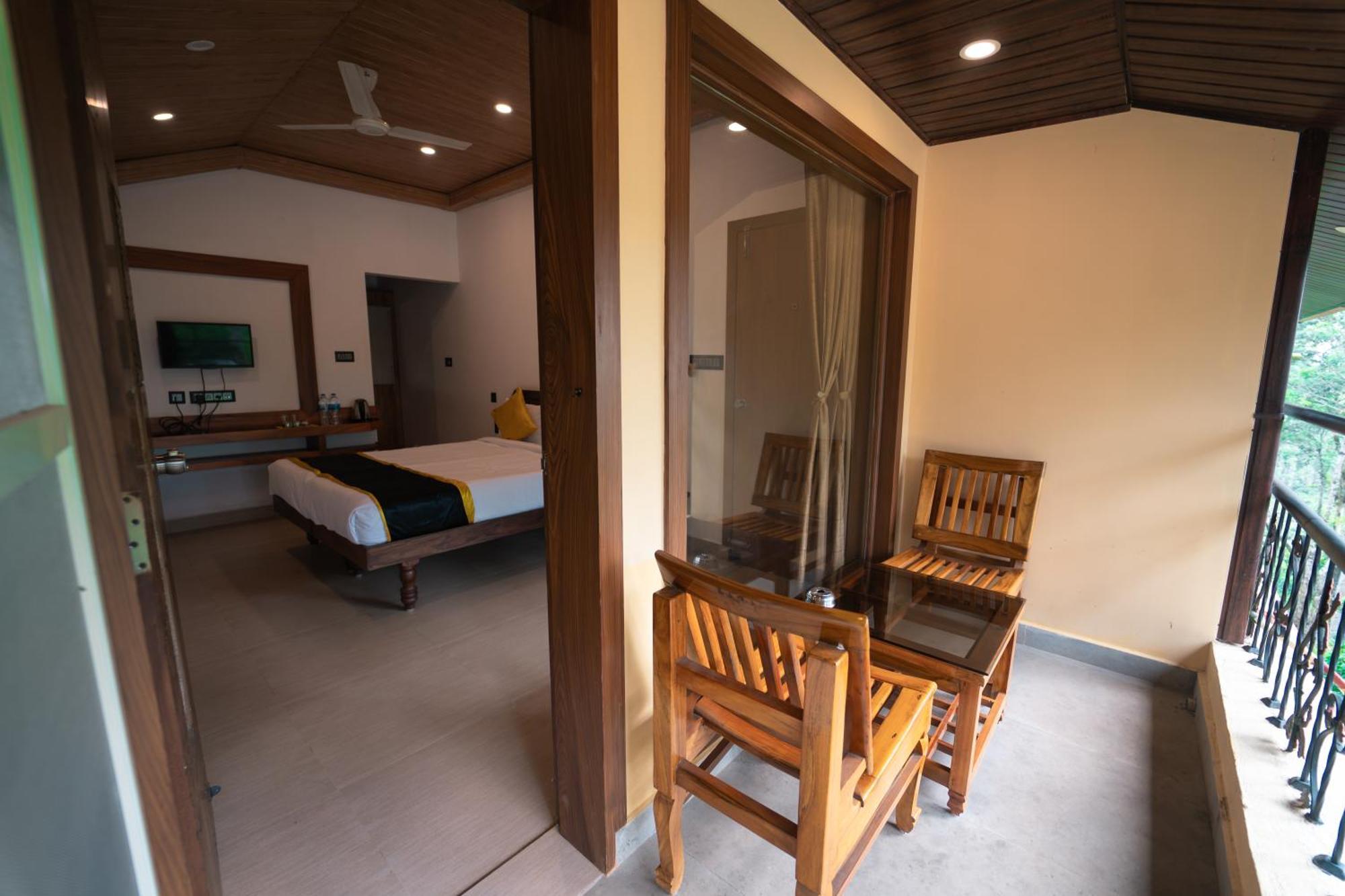 Kingmaker'S Plantation With River Stream Madikeri Ngoại thất bức ảnh