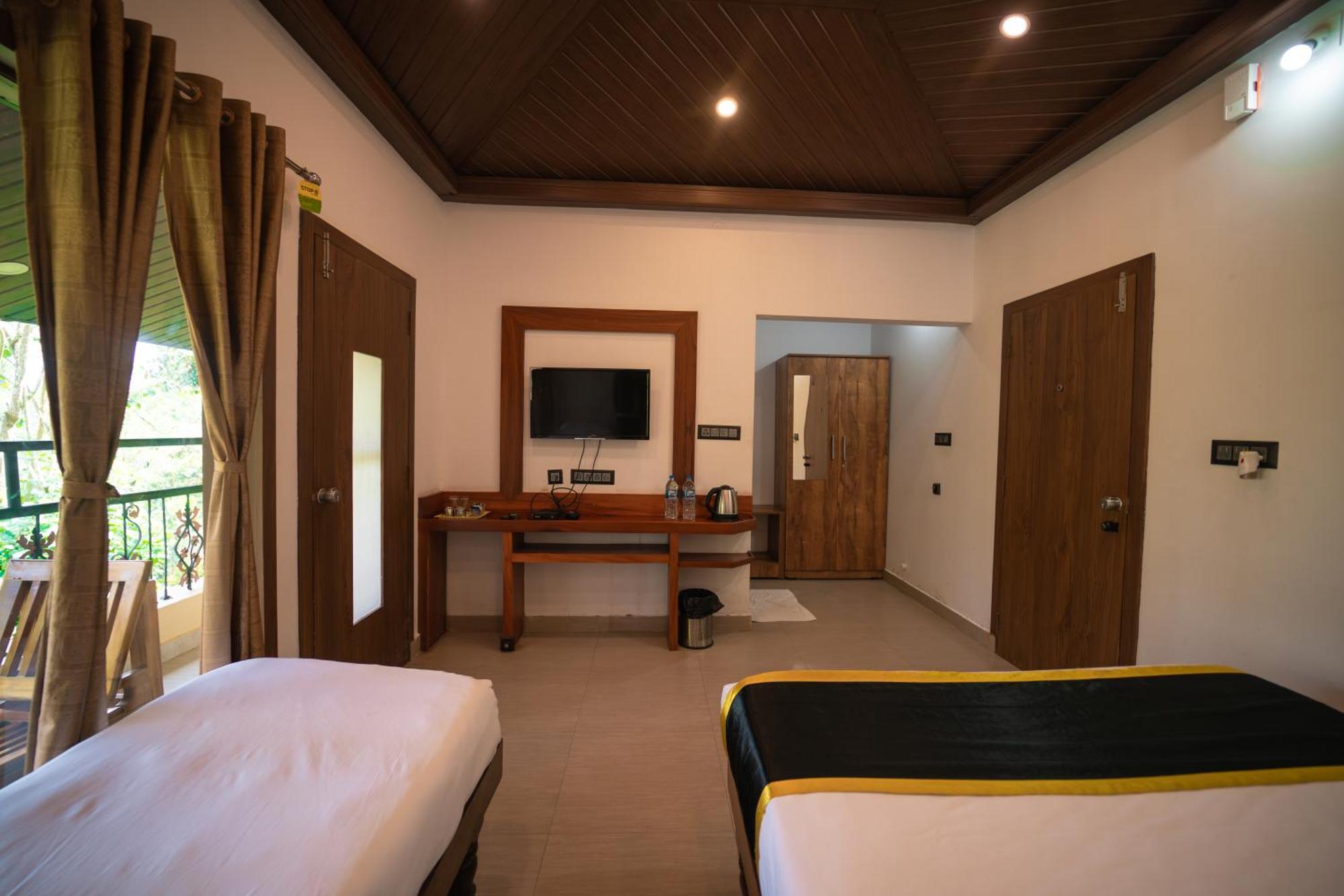 Kingmaker'S Plantation With River Stream Madikeri Ngoại thất bức ảnh